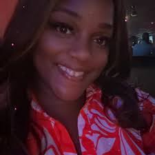 Darius Williams owner is one of the finest eat spots in ATL called “Greens  and Gravy” abruptly announces he's closing all his restaurants. In the IG  post he apologizes for what is