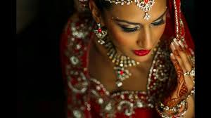 Indian wedding outfits are elaborate and stunning, and especially for brides. Indian Wedding Photography Poses Bride And Groom Pdf Wedding Photography Poses
