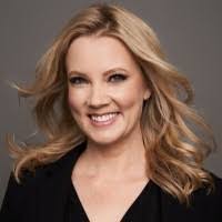 Amy Burbank's Instagram, Twitter & Facebook