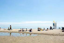 Woodbine beach on wn network delivers the latest videos and editable pages for news & events, including entertainment, music, sports, science and more, sign up and share your playlists. Woodbine Beach Is Toronto S Most Popular Spot Along The Lake