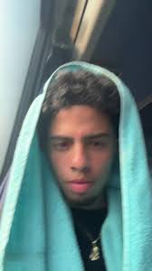 andrew navarro (@andrewnavarro18)