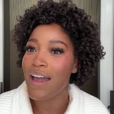 Emily Versace's Instagram, Twitter & Facebook