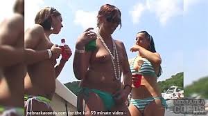 Three box size options and the ability to customize what you get! Munching Box At Party Cove