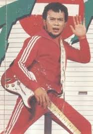 Rhoma irama (tasikmalaya, 11 desember 1946, 71 tahun) sebagaimana yang kita ketahui adalah jika dilihat dari semua albumnya, kumpulan lagu rhoma irama tersebar dalam beberapa album yang. Rhoma Irama Photos 8 Of 24 Last Fm