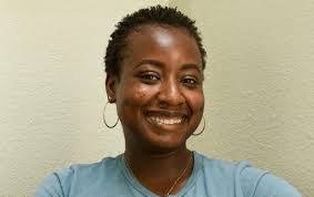 Lisa Lapin's Instagram, Twitter & Facebook