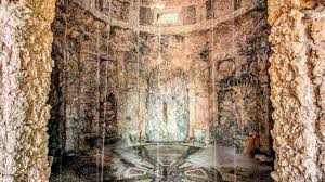 The 17th century villa reale di marlia lies in the heart of tuscany, near lucca, in an exceptional location at the foot of the pizzorne hills. Villa Reale Di Marlia Infos News Mehr Burgen De