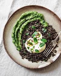 Spinach Mashed Potatoes With Beluga Lentils By Scusatema Quick Easy Recipe The Feedfeed Recipe Lentil Recipes Beluga Lentils Recipe Healthy Recipes