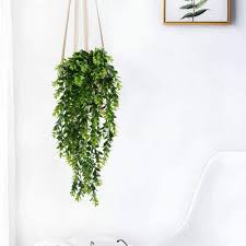 La pared de plantas artificiales como componente de decoración supone un elemento diferenciador respecto a otros ítems más tradicionales como cuadros o pinturas. Decorar Con Plantas Artificiales 13 Ideas Geniales Handfie Diy
