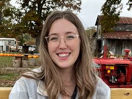 Jillian Steffen's Instagram, Twitter & Facebook