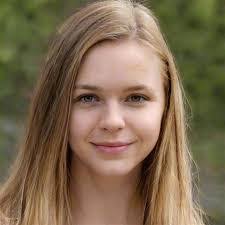 Paulette Bowman's Instagram, Twitter & Facebook