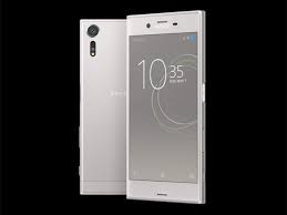 Sony Xperia XZs review: Slick design ...
