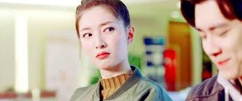 Gà nhà" Phạm Băng Băng gây bất ngờ trong trailer đầu tiên của "Đông Cung"