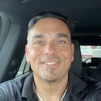 Chris Petrakis's Instagram, Twitter & Facebook