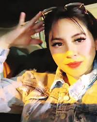 PÓSTER “FAMILIA, ESTÉN TRANQUILOS”, ESCRIBIÓ ANTES DE MORIR