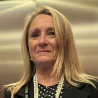 100+ perfiles de «Agustí»