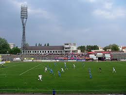 Il mol fehérvár football club, precedentemente nota come videoton, è una società calcistica con sede a székesfehérvár, in ungheria.milita nella nemzeti bajnokság i, la massima serie del campionato ungherese di calcio. Vasas Sc Wikiwand