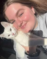 Please help us wish a happy belated birthday to our wonderful employee  Avery! Her dedication and hard work cannot go unnoticed!! She has helped so  many guests find their purrfect forever kitty