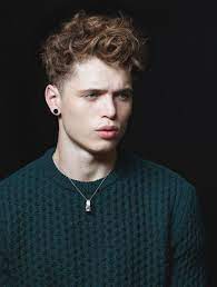 Mens Curly Hairstyles Tumblr Hairstyles For Men Curly Hair Styles Men S Curly Hairstyles Mens Hairstyles