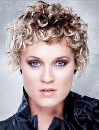 Alicia keys's short curly pixie hairstyle. 111 Amazing Short Curly Hairstyles For Women To Try In 2018