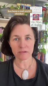 #mistsofavalon #morganlefay #marionzimmerbradley #booktok #fantasybooktok  #witchtok