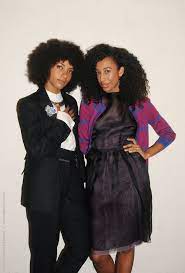 Backstage With The Fabulous Esperanza Spalding And Corinne Bailey Rae At Jazz At Lincoln Center Natural Hair Styles Black Beauties Corinne Bailey Rae
