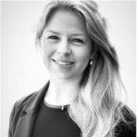 Emma Rowan's Instagram, Twitter & Facebook