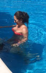 Creepshot bikini - big tits women captured unaware