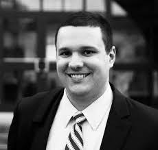 Derek Napoli's Instagram, Twitter & Facebook