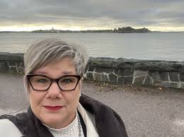 Sari Sireeni-Seirala