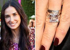 Tlc Weddings Celebrity Ring Bling Pictures Celebrity Engagement Rings Celebrity Wedding Rings Celebrity Rings