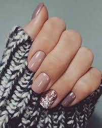 As you may be aware, acrylics have acrylic nails — nail enhancements made by combining a liquid acrylic product with a powdered acrylic product — have a staying power in the beauty. Aktuellste Bildschirm Nageldesign Farbe Stil Technologie In 2021 Winter Nails Gel Christmas Nails Gel Nail Designs