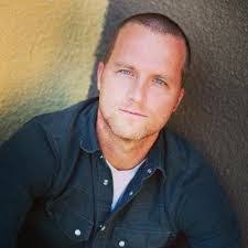 Saul Damian's Instagram, Twitter & Facebook