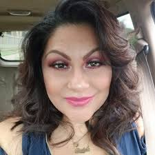 Lisa Escamilla's Instagram, Twitter & Facebook