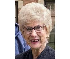 Gladys Dooley's Instagram, Twitter & Facebook