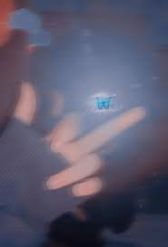  Ga Estetik Di 2021 Foto Tangan Artis Bertato Layar Kunci