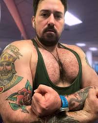 I got them heavy boobs. 😈 . . . . . #hairychestgay #hairychest  #hairychestguys #gay #gays #grindr #growlr #sniffies #workout #gaymuscle  #musclegay #gaywrestling