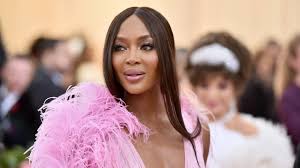 Naomi campbell wurde als tochter der jamaikanischen balletttänzerin valerie campbell (geb. Naomi Campbell Ist Mutter Geworden Das Supermodel Teilt Ein Erstes Babyfoto Vogue Germany