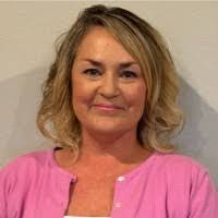 Katrina Burkett's Instagram, Twitter & Facebook