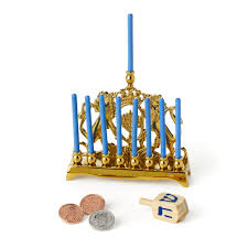 Rebecca S Menorah Dreidel Set American Girl Bougeoirs juifs menorah religions candélabres hanoukka bougeoirs 7 branche. rebecca s menorah dreidel set