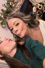 Taryn Mott (@mommataryn) • Instagram photos and videos