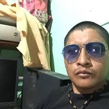 Elias Llaguno's Instagram, Twitter & Facebook