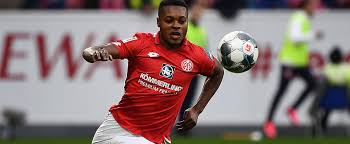 Das spiel gewinnen die gäste aus niedersachsen. 1 Fsv Mainz 05 Ridle Baku Oder Mwene Wer Verteidigt Rechts