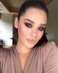 Pazar Gelsede Bu Makyajin Videosunu Seyircilerime Acsam Kirmizi Islak Smokey Ezgifindikbeauty Sminkinspiration Ogonmakeup Brudmakeup