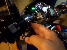 Jangan tertipu dengan mekanik yang cuma menukar minyak hitam dan penapis minyak hitam apabila kita menghantar kereta untuk di service dan kita dikenakan bayaran yang tinggi untuk upahnya. Yamaha Fz150i Eror Code 96 Part 1 Youtube