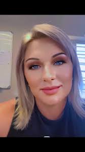 Demi Lee Moore Early B