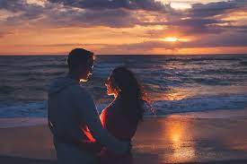 Pin By Alex Cammy Photography On Engagements By Alex Cammy Photography Beach Photography Poses Engagement Pictures Beach Beach Photography