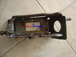 Untuk alternator kerosakkan tidak teruk.setakat carbon brush nye habis.bole digantikan saje carbon brush. Clutch Kereta Keras