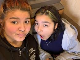 Ada Velazquez (@ada._.velazquez)