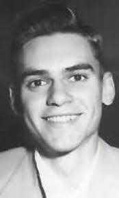 Arthur Hessel's Instagram, Twitter & Facebook