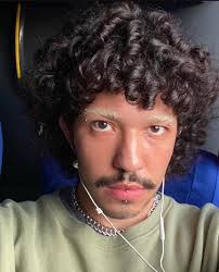 am absolutely devastated to learn about the death of Leo [Leonardo  Rodrigues Nunes] 24, who was killed last week in São Paulo in a homophobic  attack. he went out to meet someone